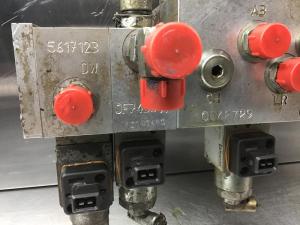 Liebherr Olie pilotklep